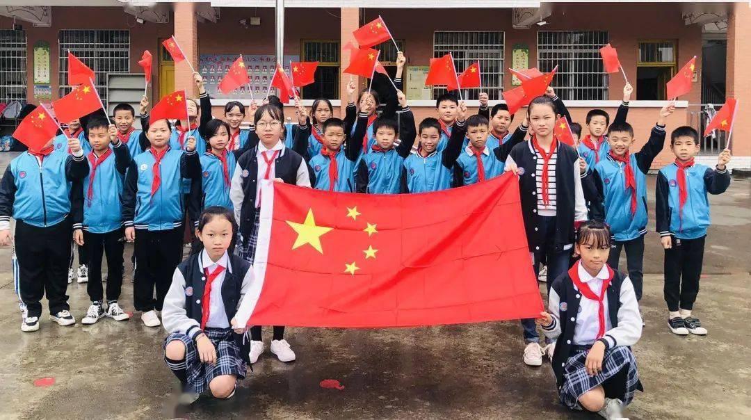 西方大卡车找字母